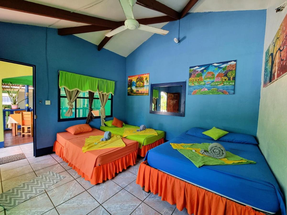 Hostel Cabinas Tortuguero Natural Zewnętrze zdjęcie