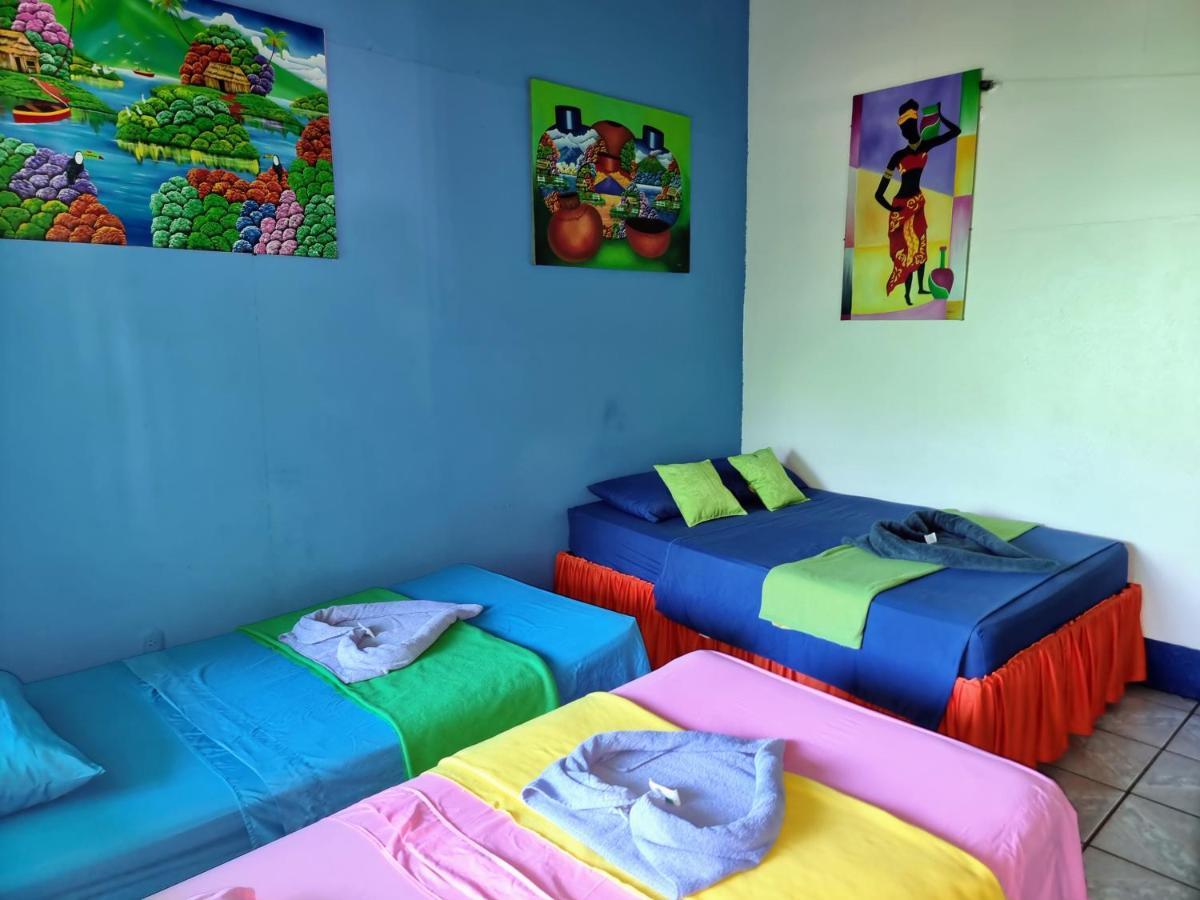 Hostel Cabinas Tortuguero Natural Zewnętrze zdjęcie