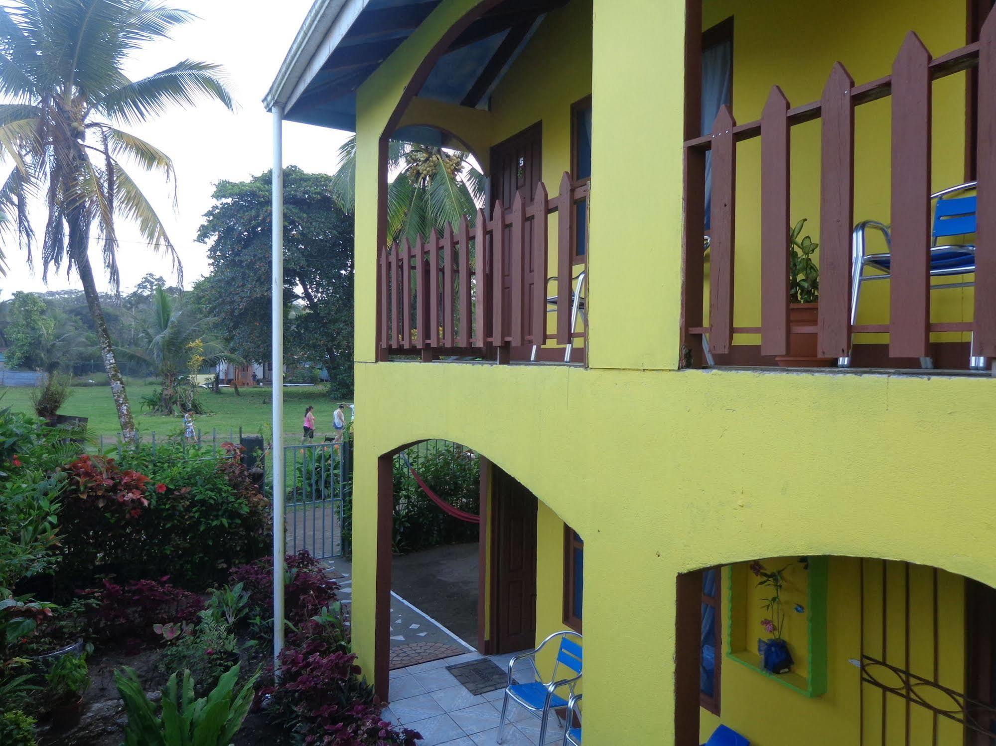 Hostel Cabinas Tortuguero Natural Zewnętrze zdjęcie