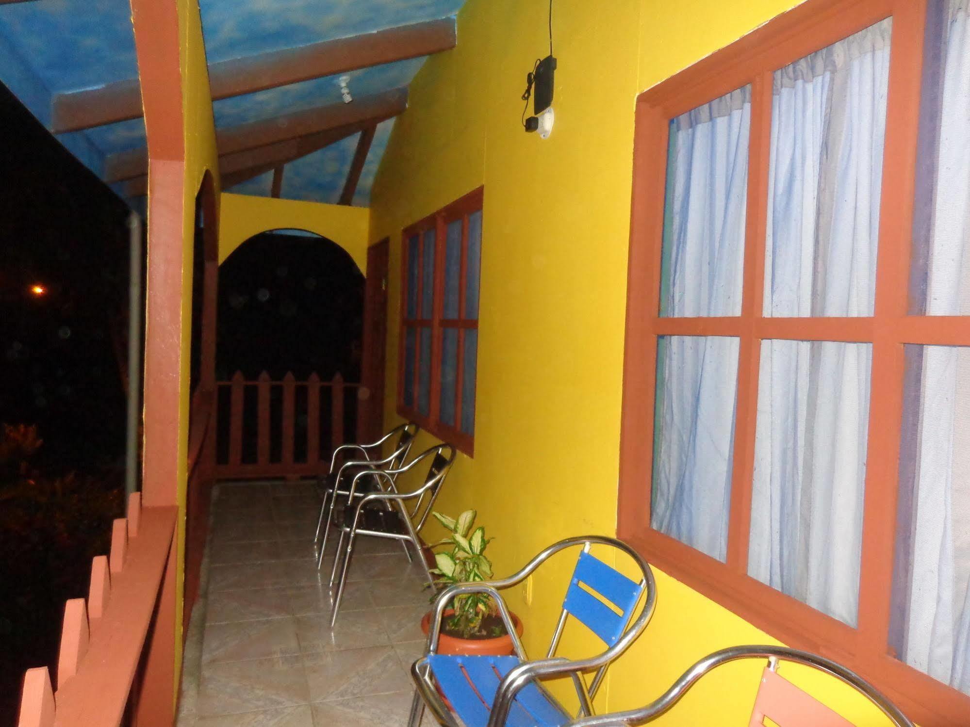 Hostel Cabinas Tortuguero Natural Zewnętrze zdjęcie