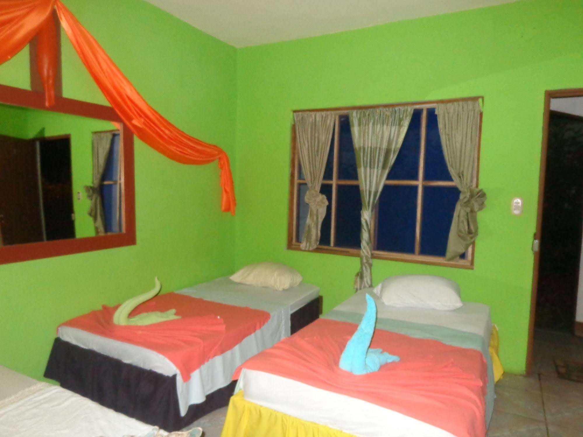 Hostel Cabinas Tortuguero Natural Zewnętrze zdjęcie